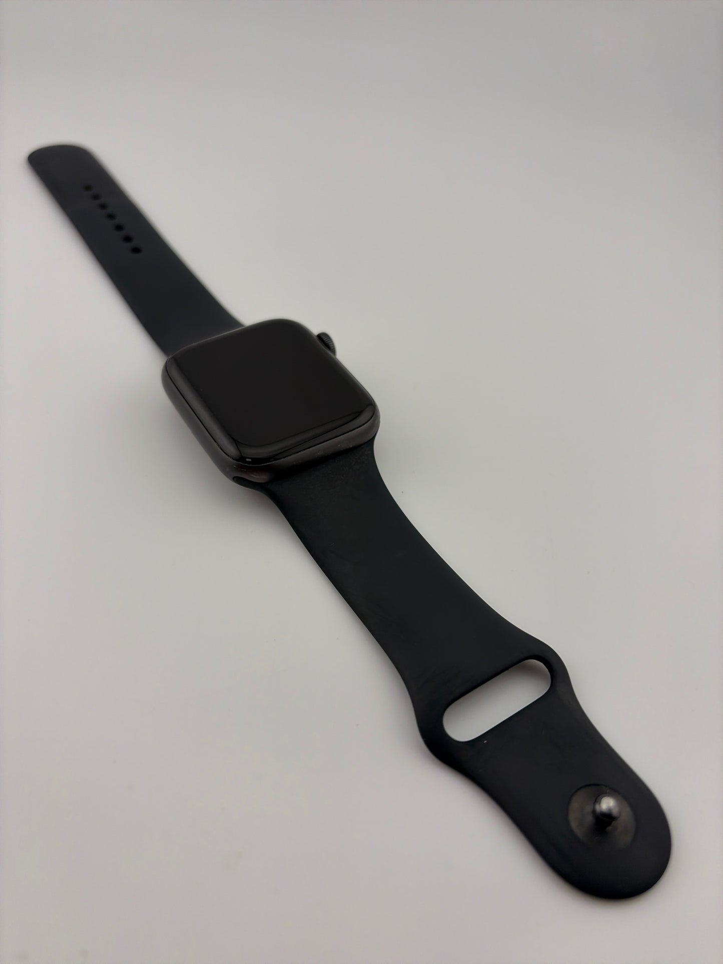 Apple Watch Series 5 44mm Space Gray Aluminum Case with Sport Band GPS Only Space Gray  Good