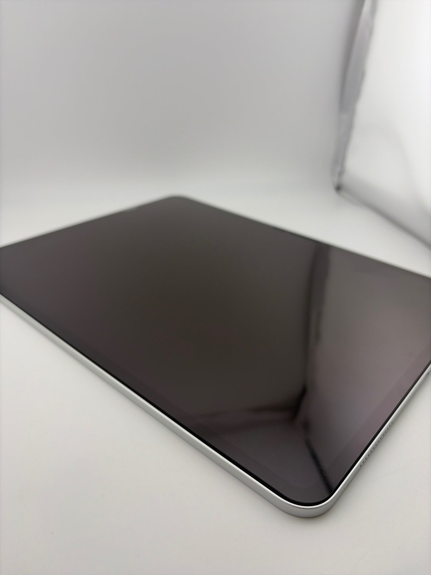 img-hash:5fcb7103f5d5d784c4e755bcb33e9f7f64f2f52032f7e274274e5aa4afb2337f
