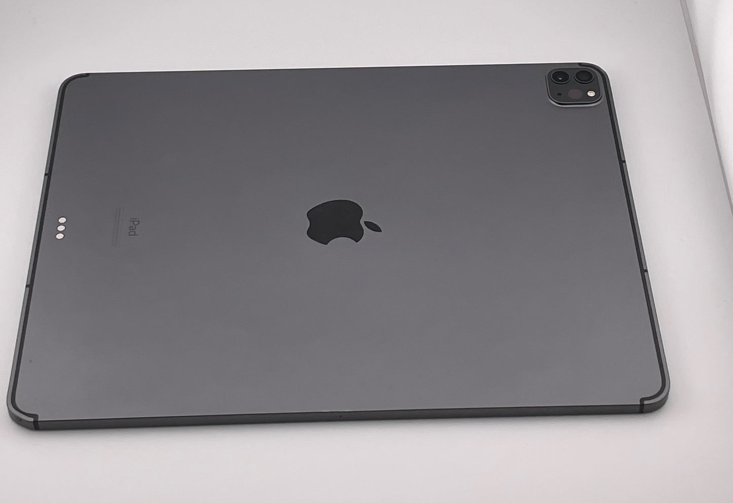 Apple iPad Pro 12.9 5th Generation 128GB Cellular WiFi A2379 Space Gray Good