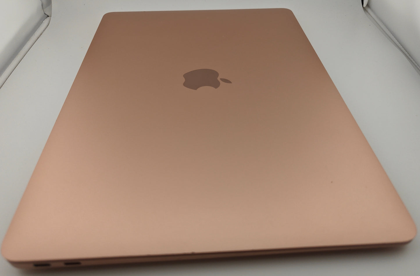 Apple Macbook Air 13in M1 512GB SSD 8GB RAM 7 Core GPU A2337 2020 Gold Defective