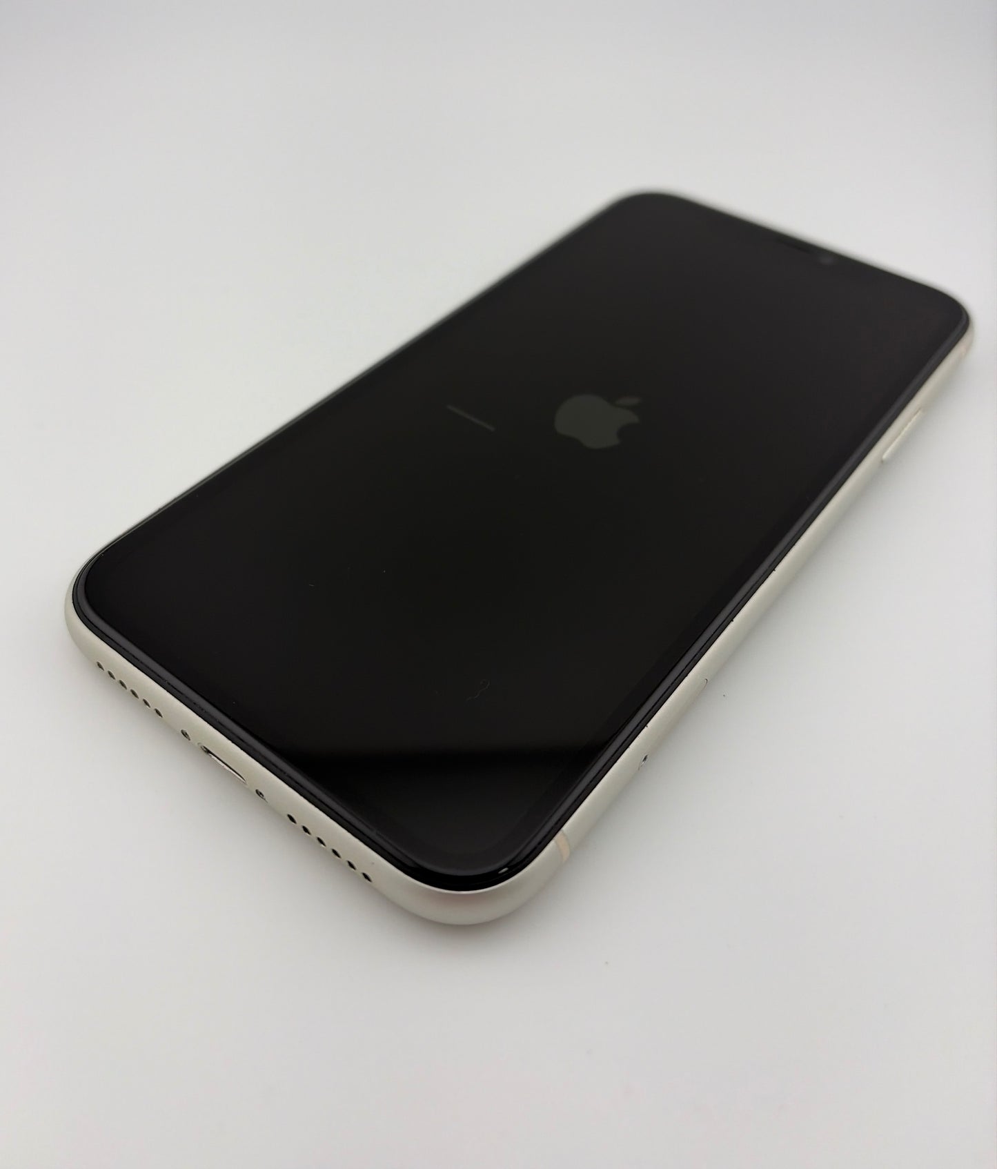 Apple iPhone 11 64GB Unlocked White A2111 BH > 80% Used