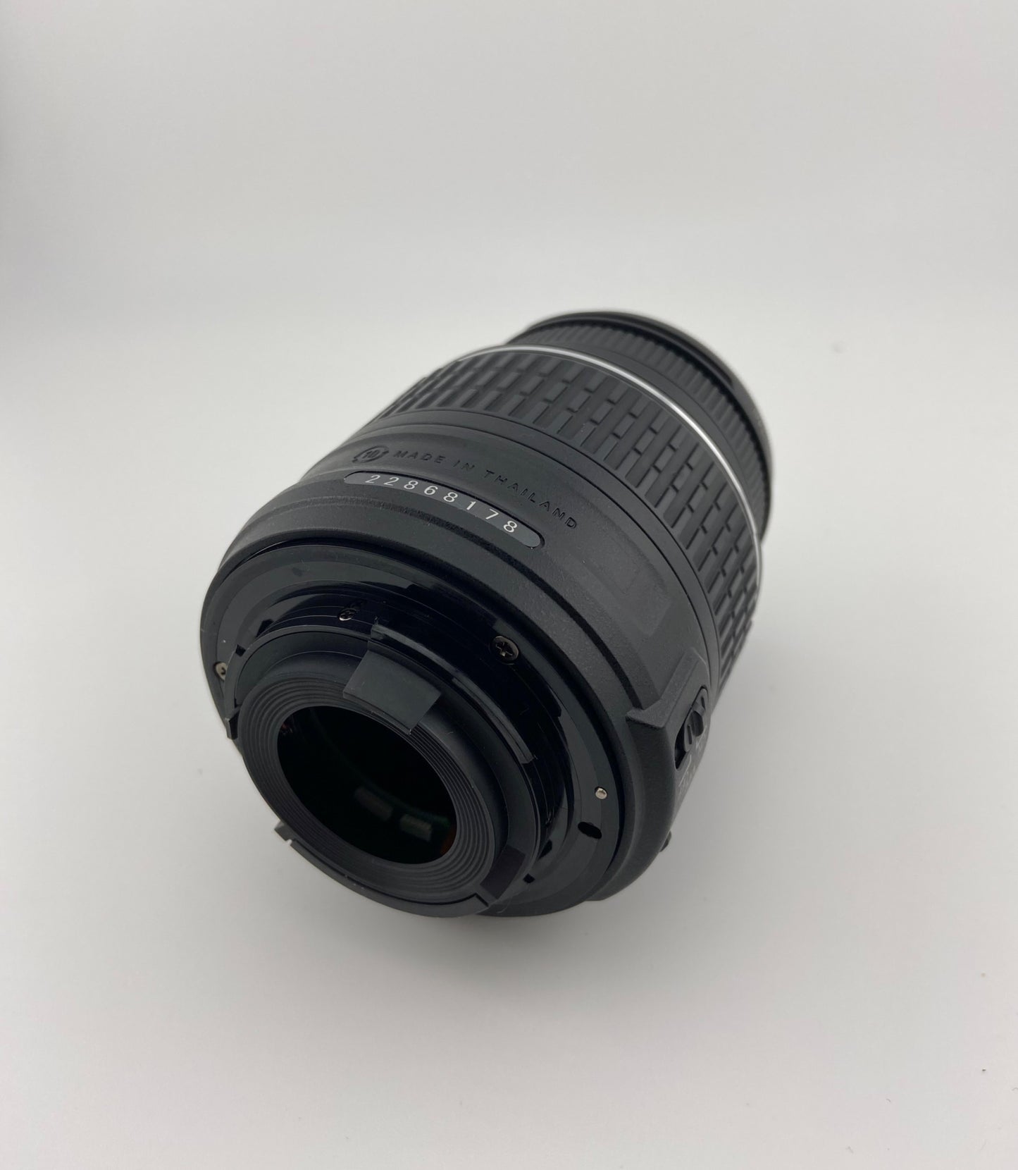 Nikon Nikkor DX AF-S 18-55mm 1:3.5-5.6 G VR II Zoom Lens