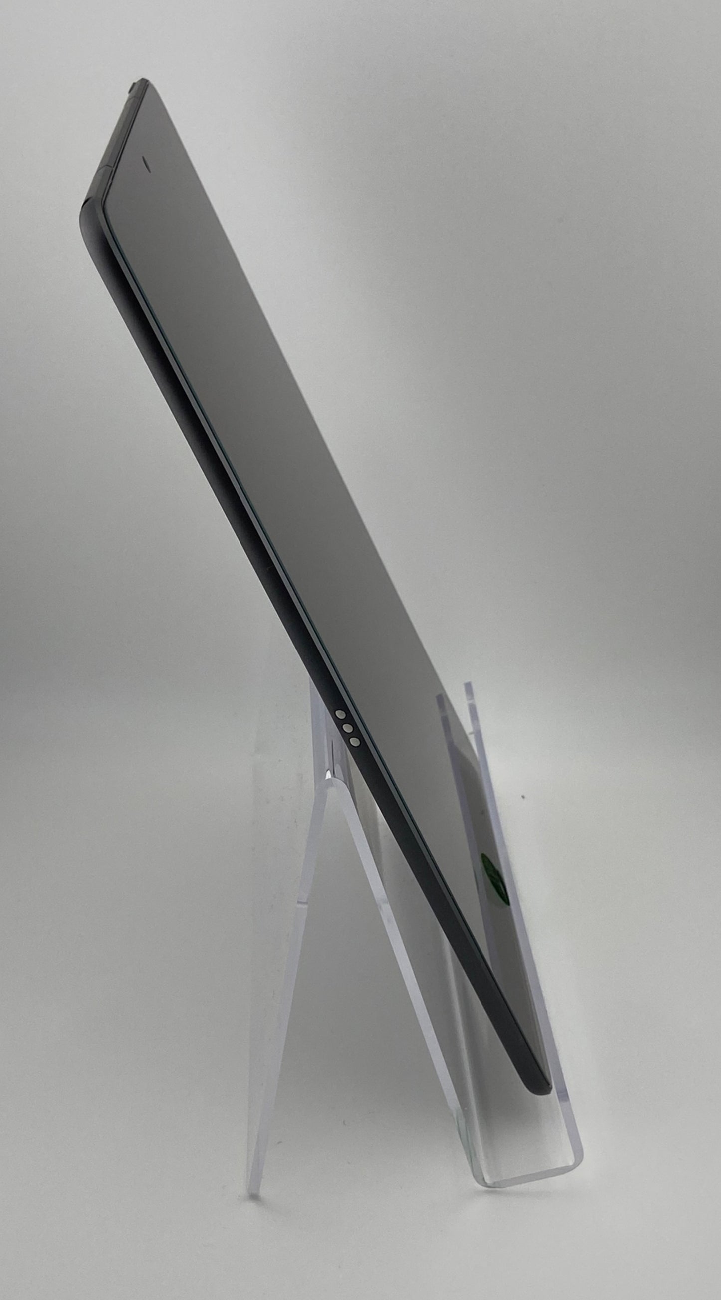 Apple iPad Air 3 64GB Unlocked Cellular WiFi A2153 Space Gray Excellent
