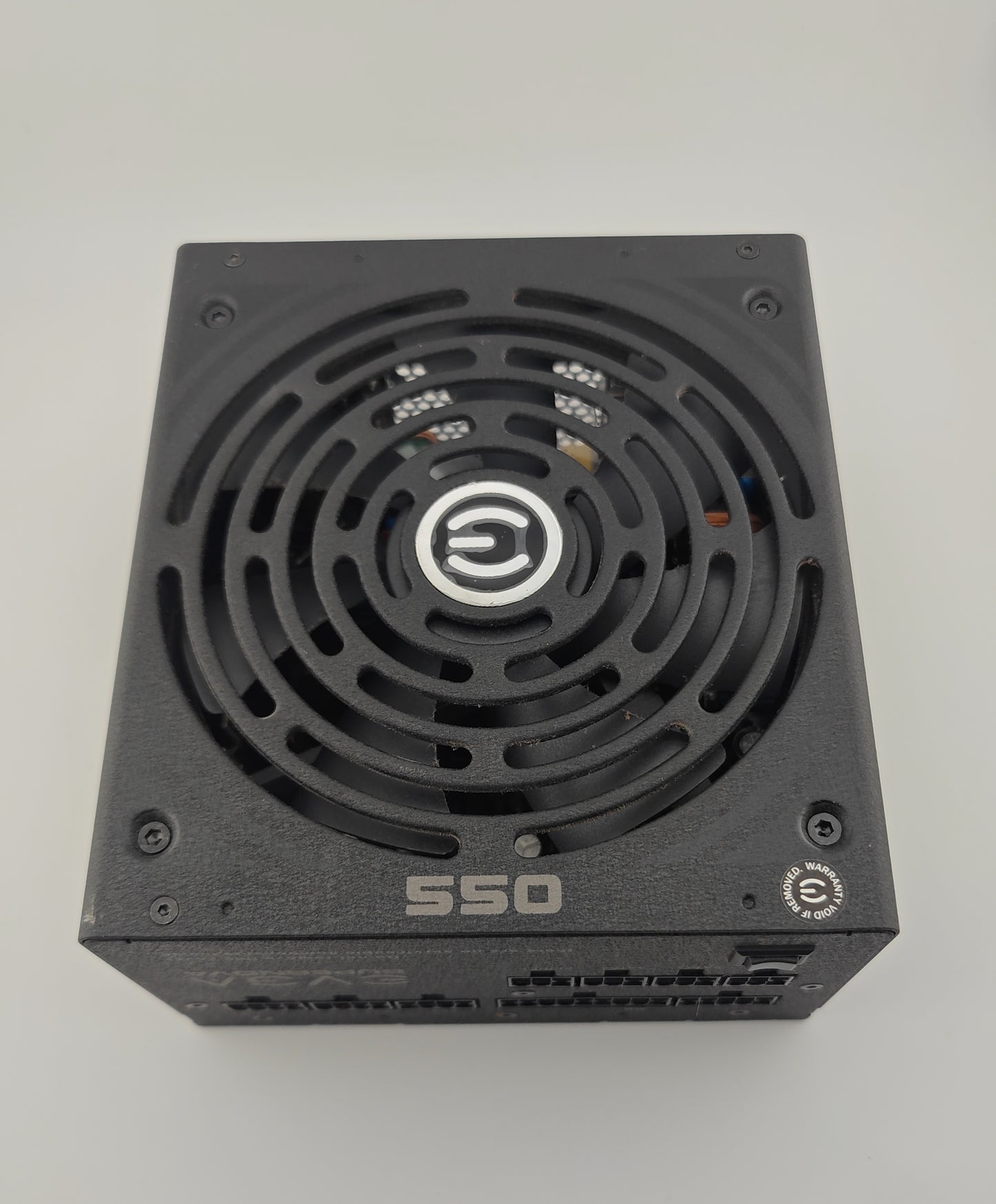 EVGA SuperNOVA 550 G2 550 W 24 Pin ATX Desktop Power Supply 220-G2-0550