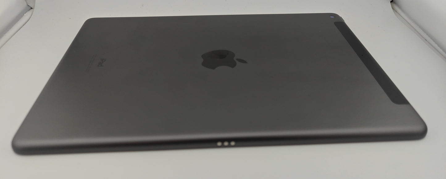 Apple iPad 9th Generation 10.2 64GB Cellular WiFi A2603 Space Gray Excellent