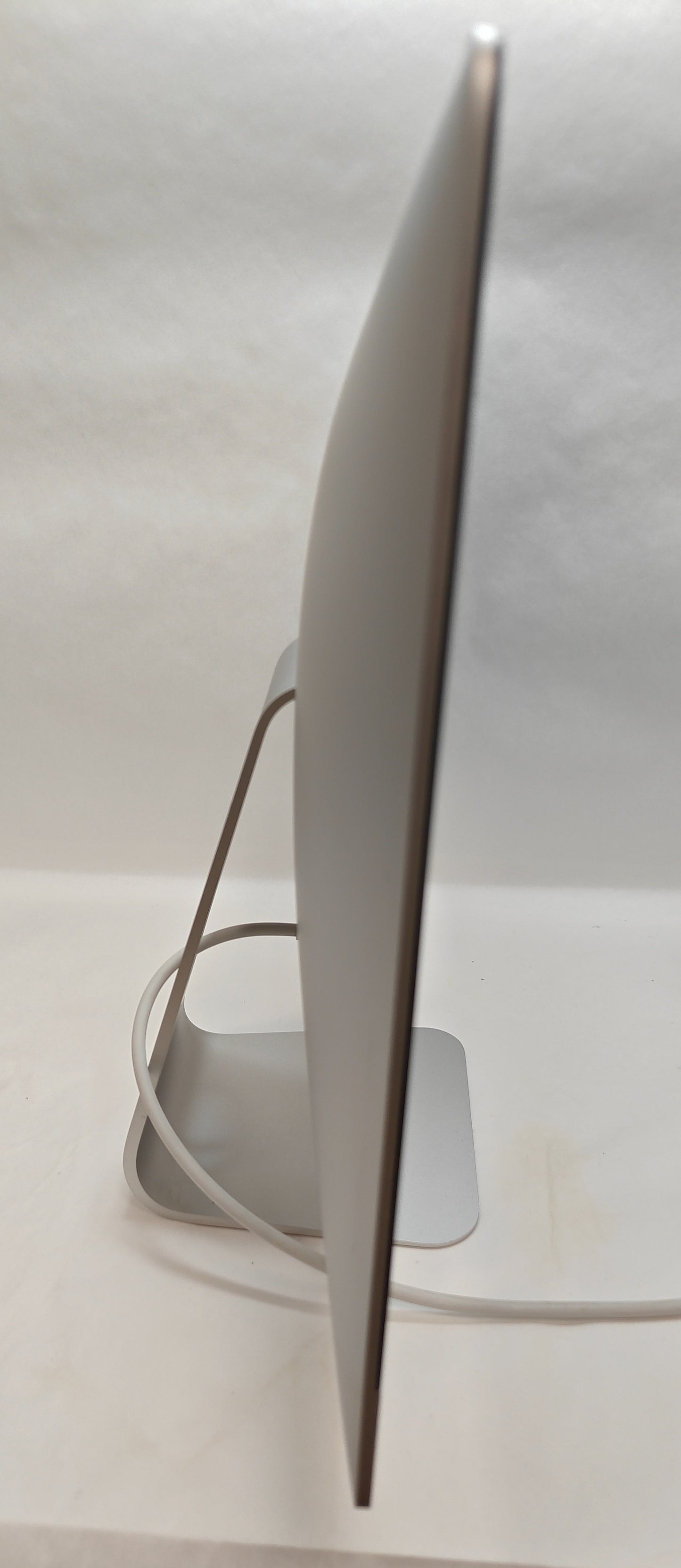 Apple iMac 21.5" FHD IPS Late 2013 Intel Core i5 2.9GHz 8GB RAM 1TB HDD A1418 Good