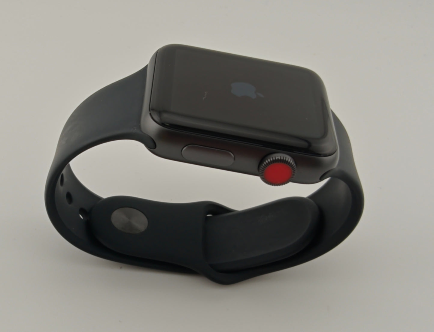 Apple Watch Series 3 42mm Space Gray Aluminum Black Sport Band GPS Cellular