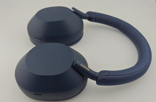 Sony WH-1000XM5 Headphones Midnight Blue Excellent