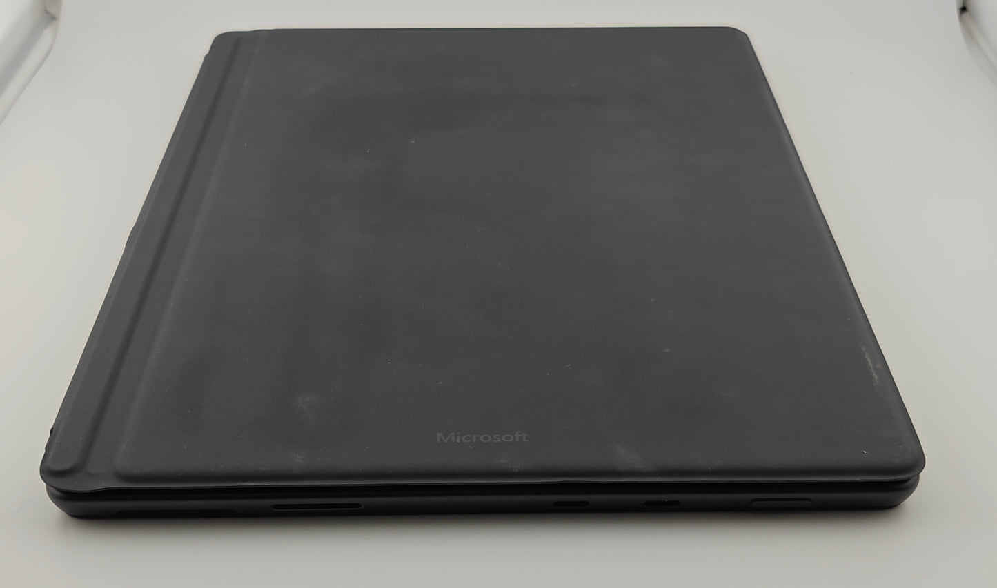 Microsoft Surface Pro 8 Intel i5 256GB 16GB Graphite Excellent