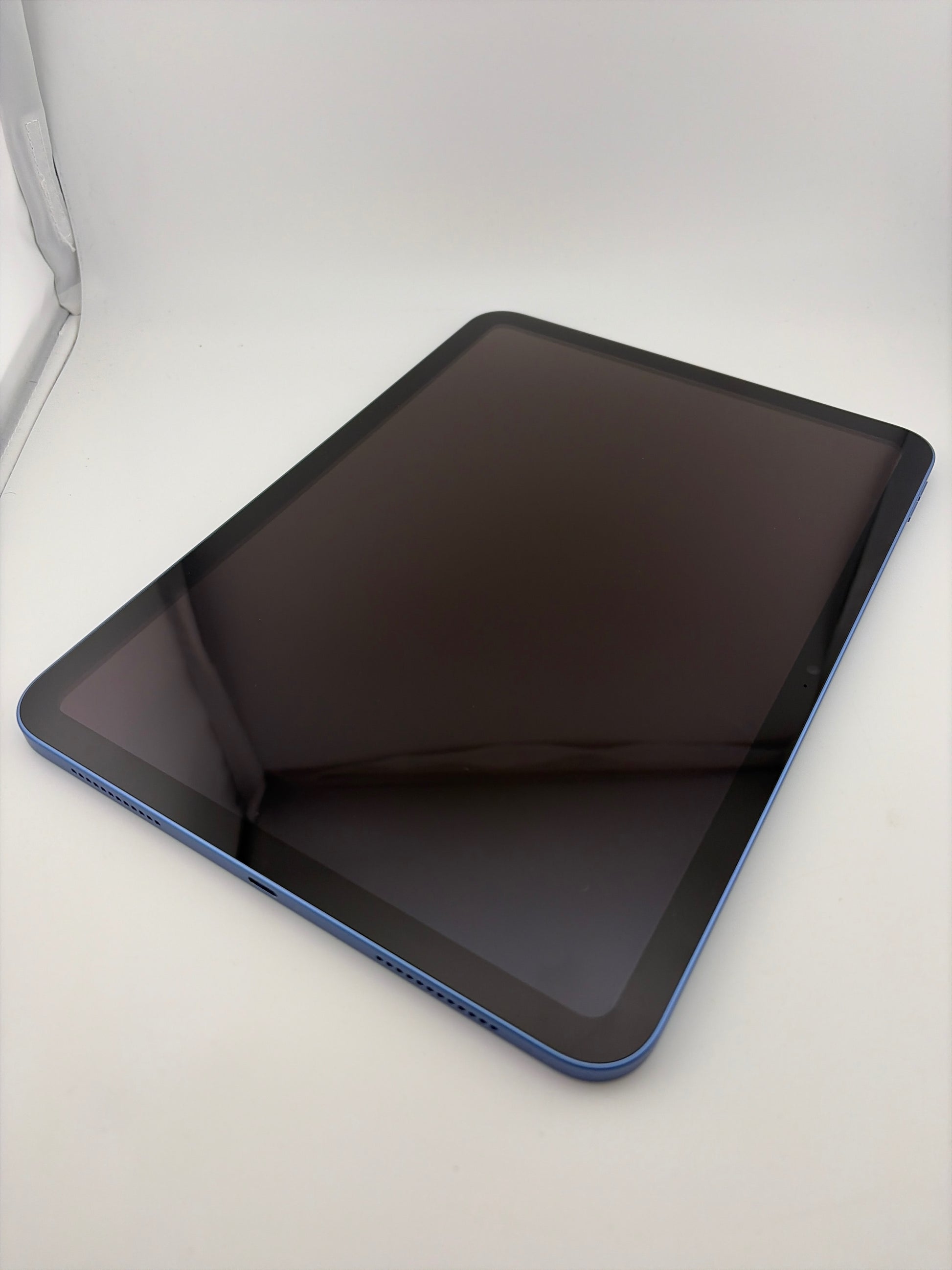 img-hash:851edc0bb95bf838db304203c1255de26aa0a6f8b776d1bd0901e7f2652e87a8