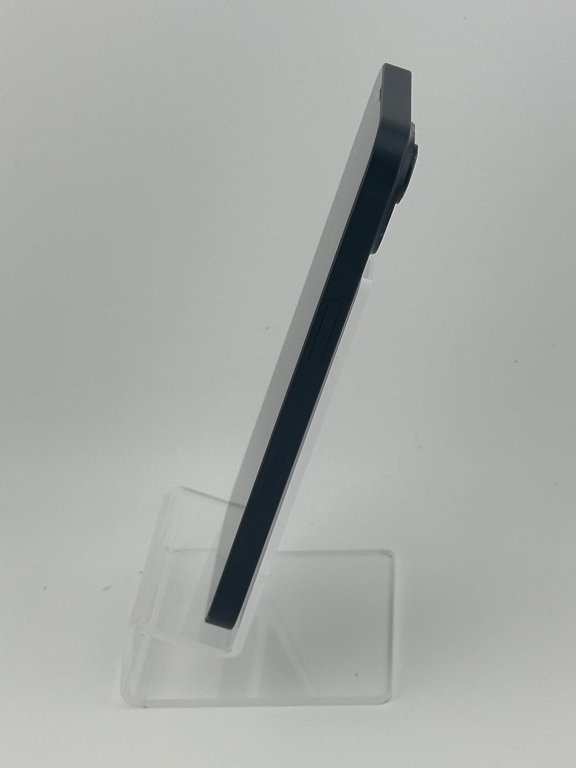 img-hash:a244316d77370b9e59f4f7e6afde196b76bf3ef9aa575f93e8597e3c7b363505