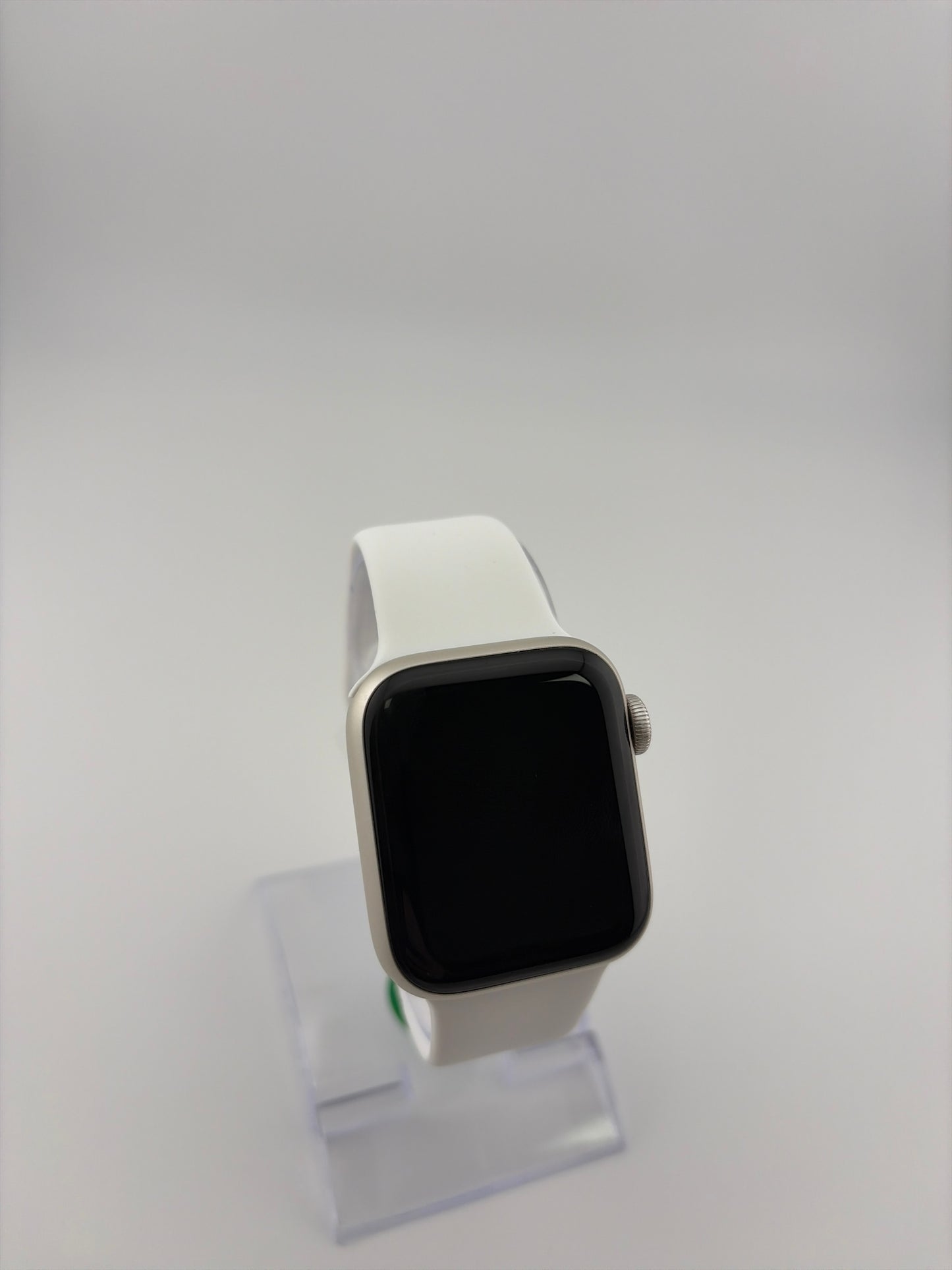 Apple Watch SE 2nd Gen 40mm Starlight Aluminum Case with White Sport Band A2722 GPS Only