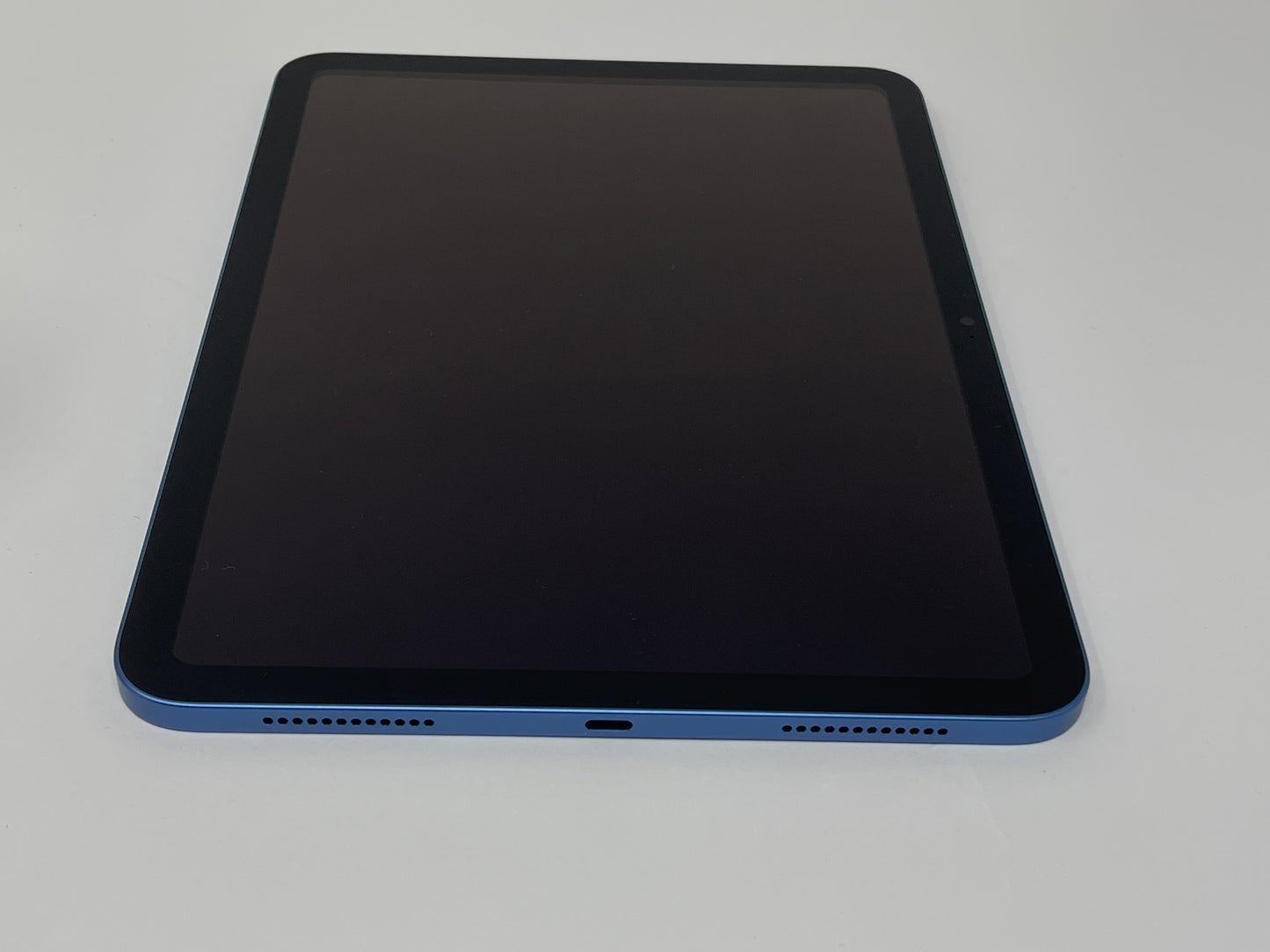 iPad 10th Generation 64GB WiFi Blue A2696 MPQ13LL/A