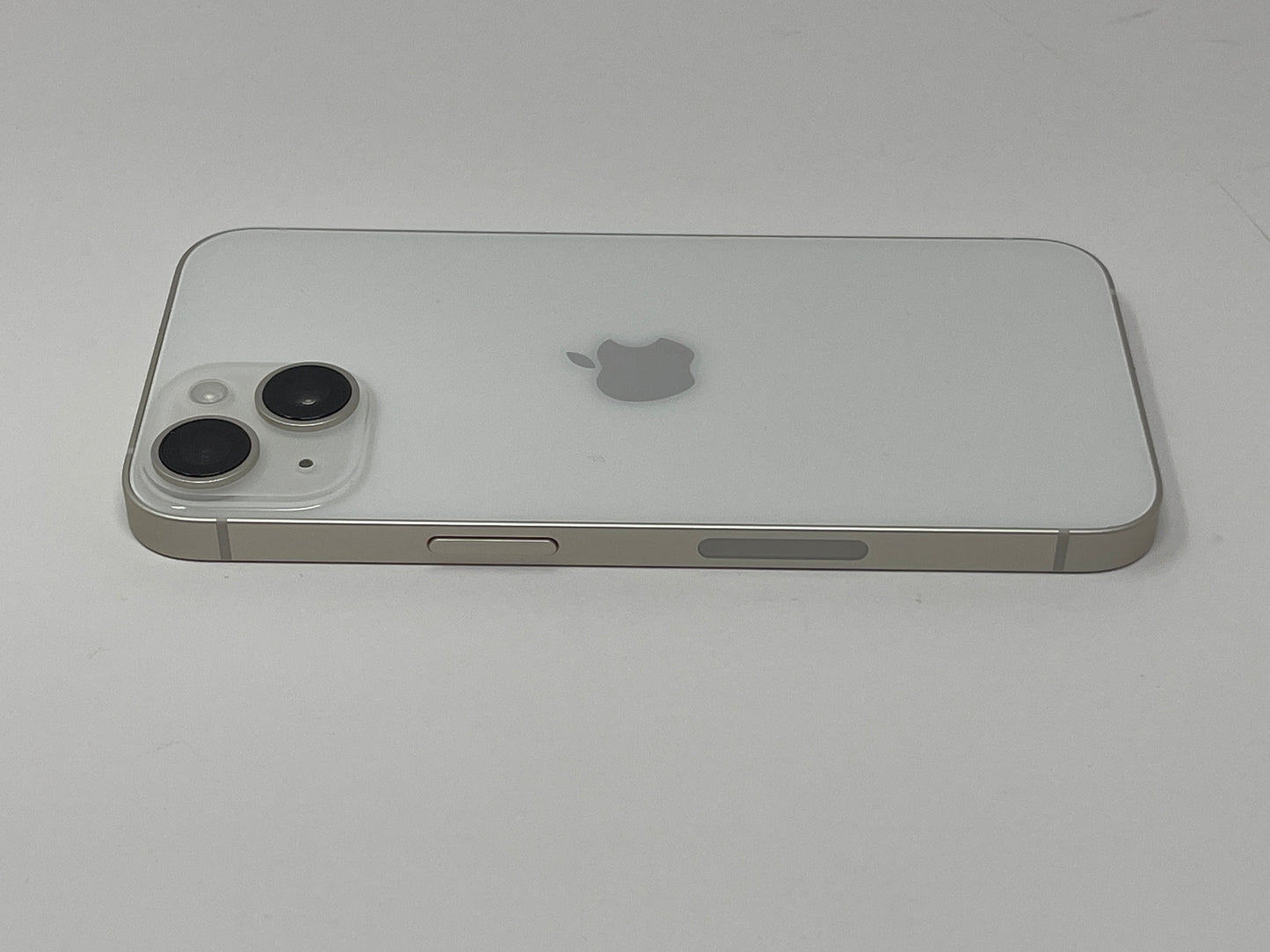 Apple iPhone 14 128GB Unlocked A2649 Starlight MPUV3LL/A