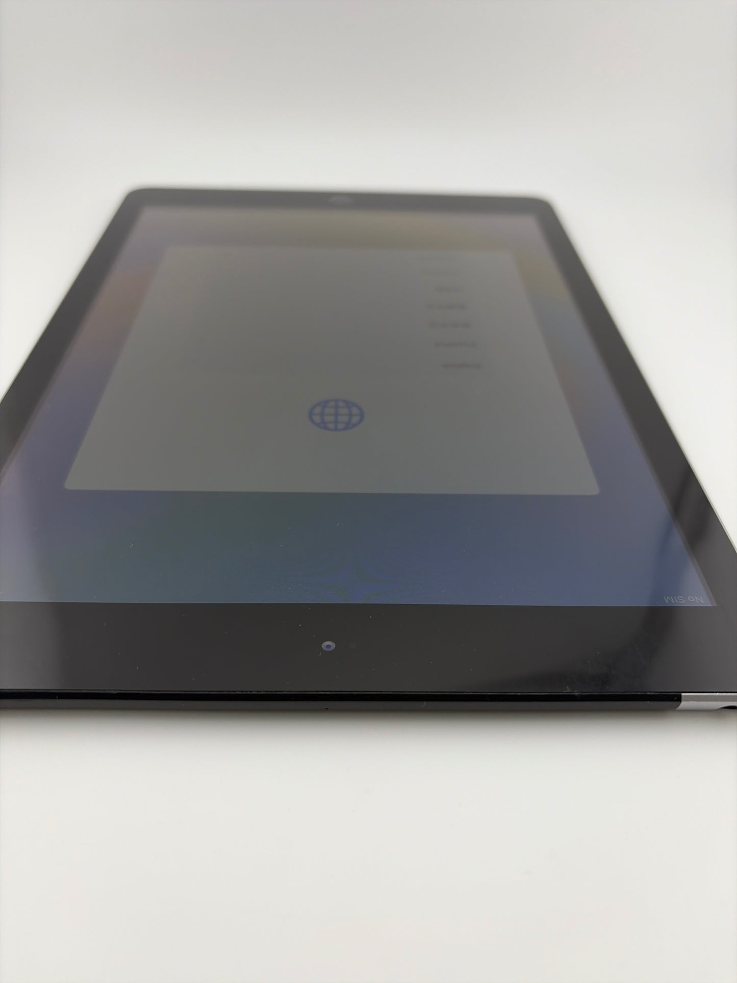 Apple iPad 5th Generation 32GB Unlocked Cellular WiFi A1823 Space Gray