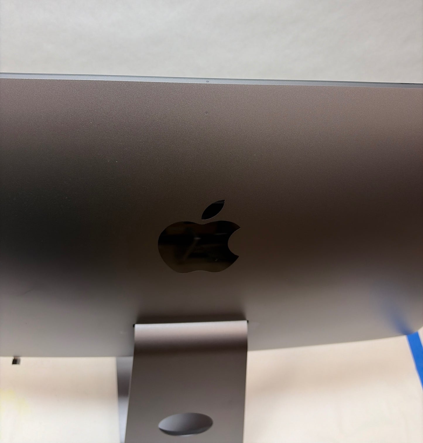 Apple iMac Pro 27in 5K Retina Intel Xeon W 3.2GHz 1TB SSD 32GB RAM A1862 2017