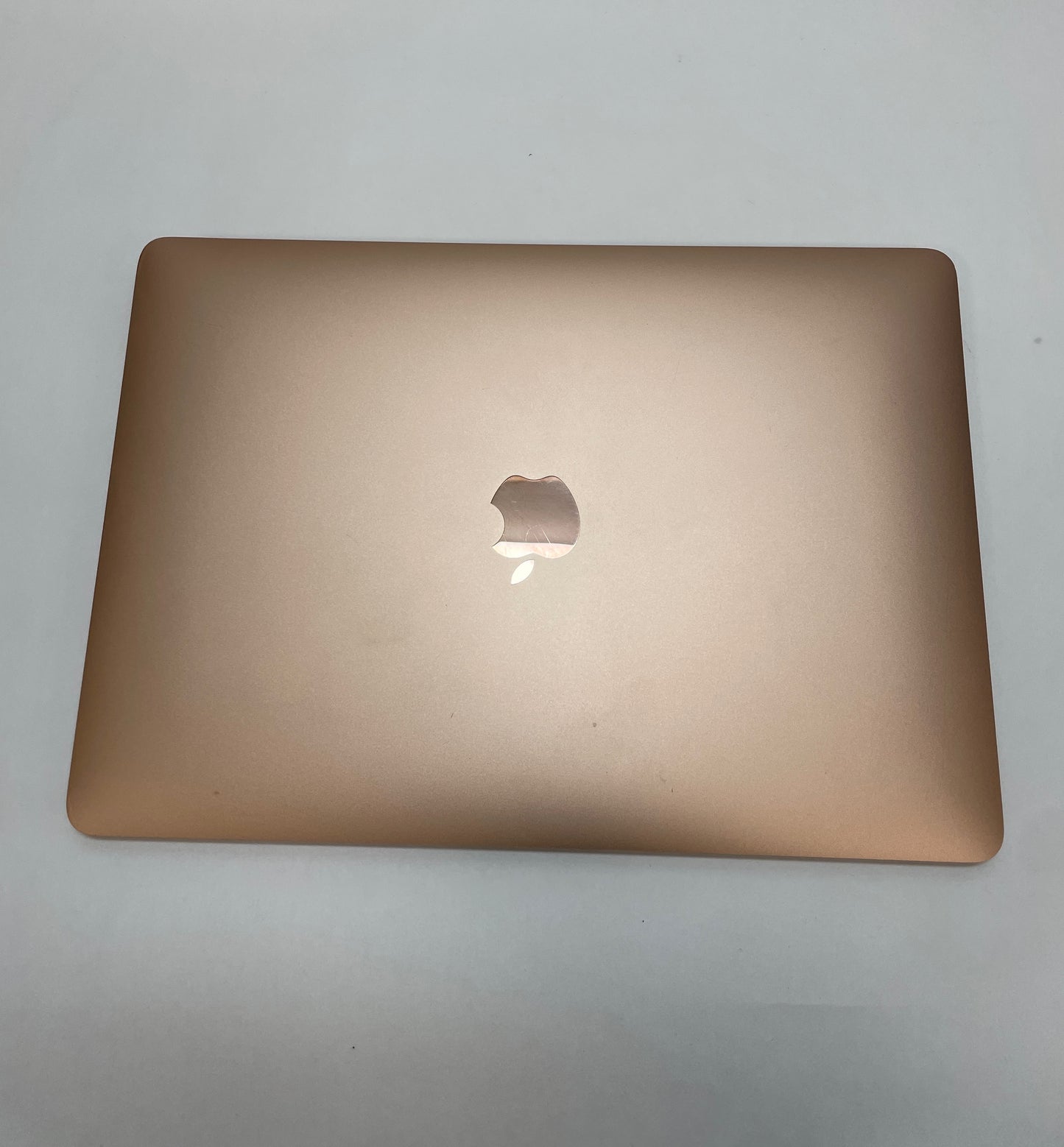 Apple Macbook Air 13in M1 256GB SSD 8GB RAM 7 Core GPU A2337 2020 Gold Defective