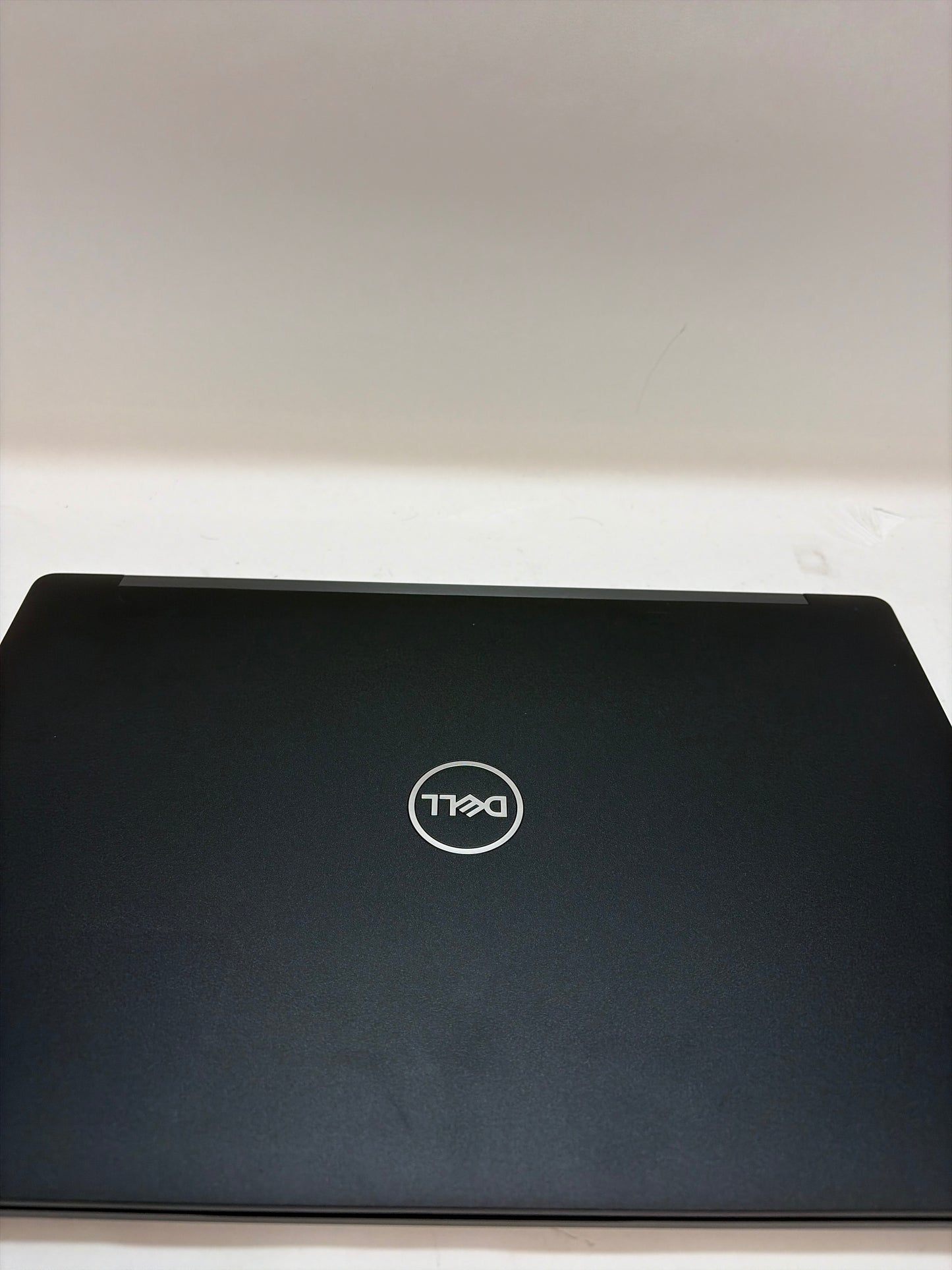 Dell Latitude 7490 Intel i5 8th Gen 256GB SSD 8GB RAM Black 7490 Fair